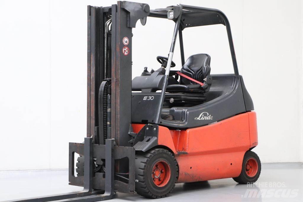 Linde E30/600-02 電動堆高機