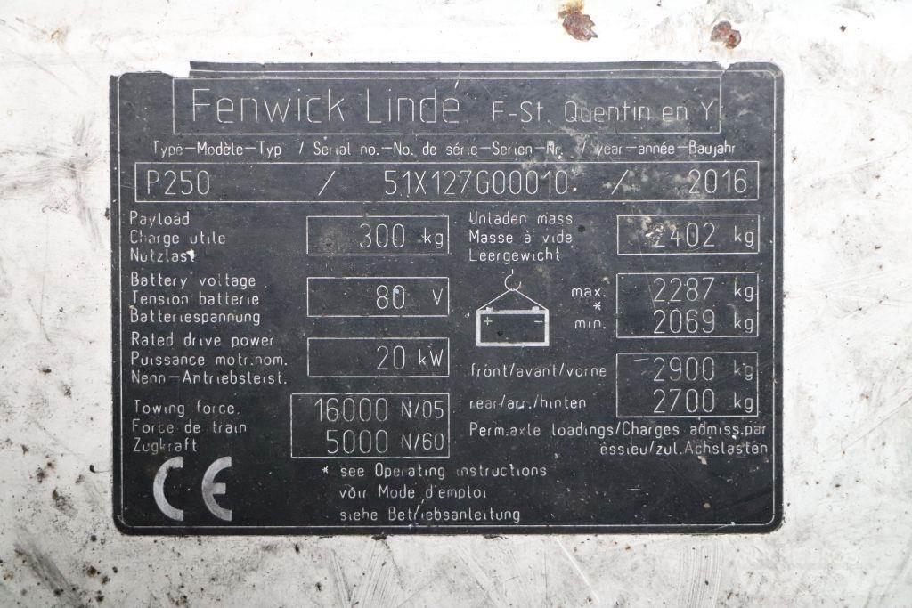 Linde P250 牽引車
