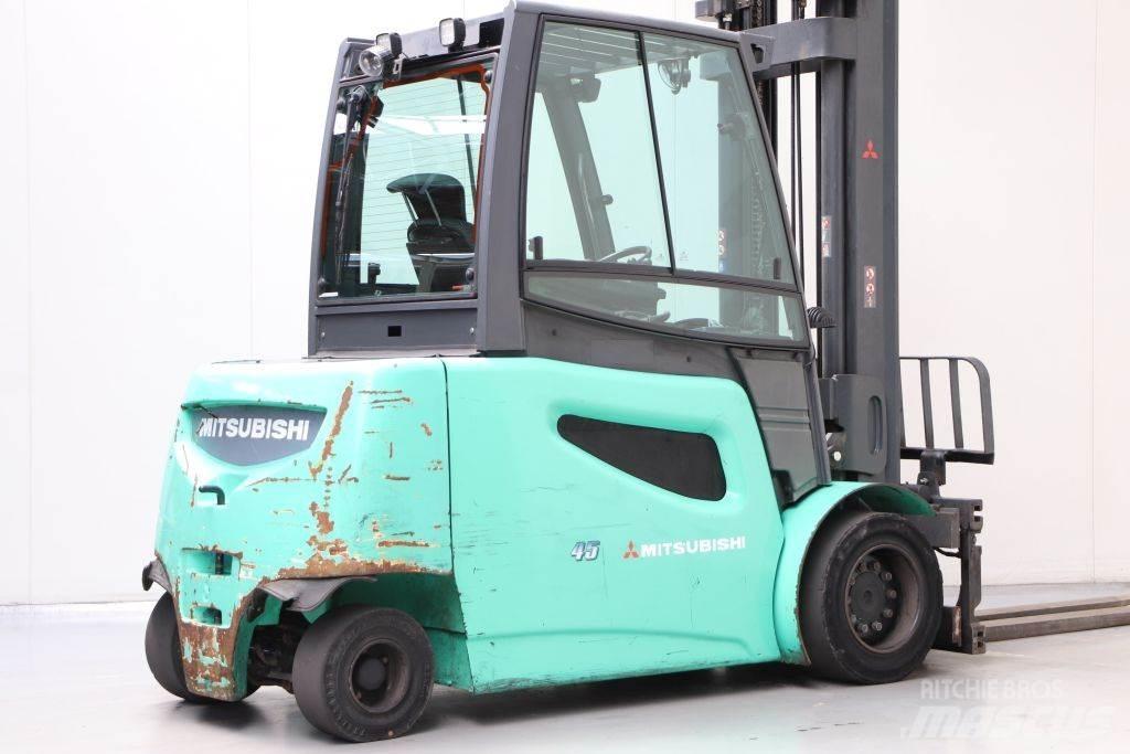 Mitsubishi FB45 2 電動堆高機