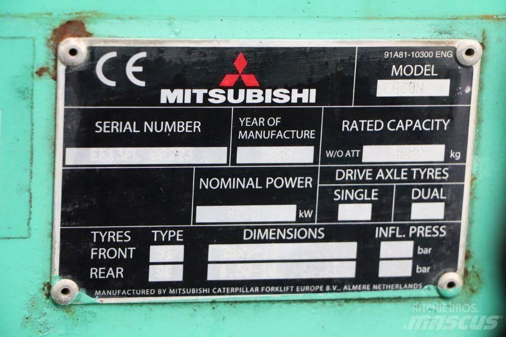 Mitsubishi FG30N 液化石油氣LPG卡車