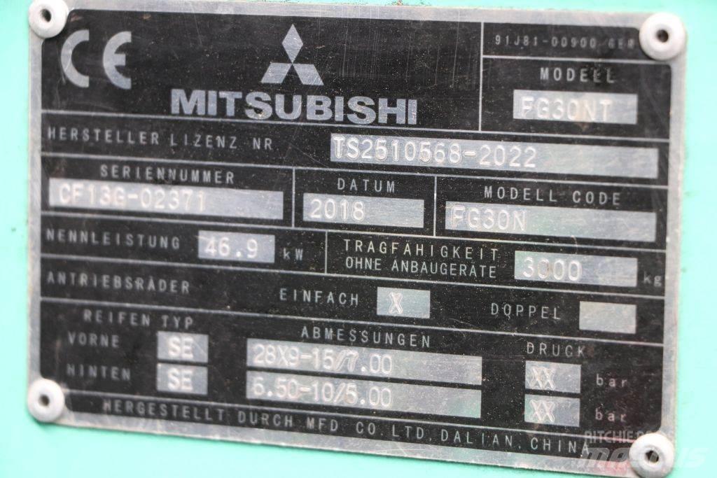 Mitsubishi FG30NT 液化石油氣LPG卡車