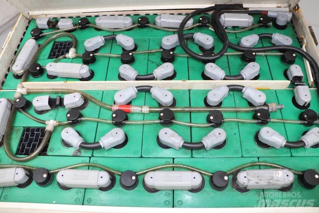 Nissan CSP01L15S 電動堆高機