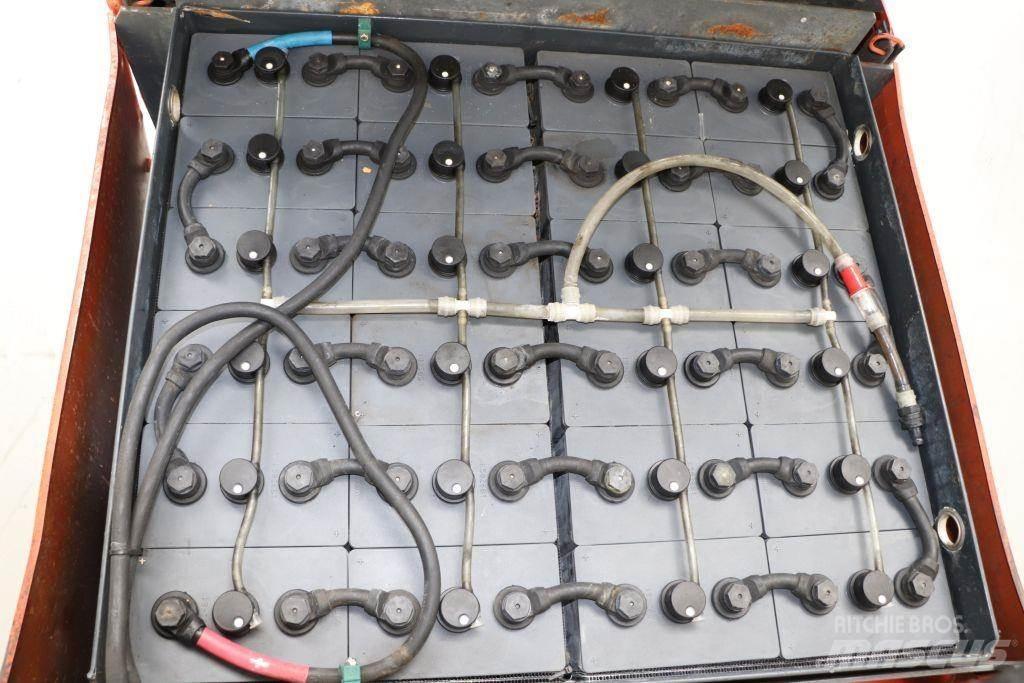 Toyota 7FBEF18 電動堆高機