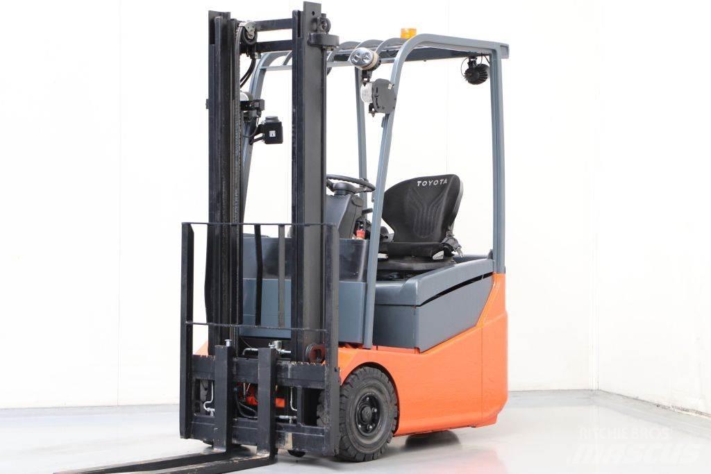 Toyota 7FBEST13 電動堆高機