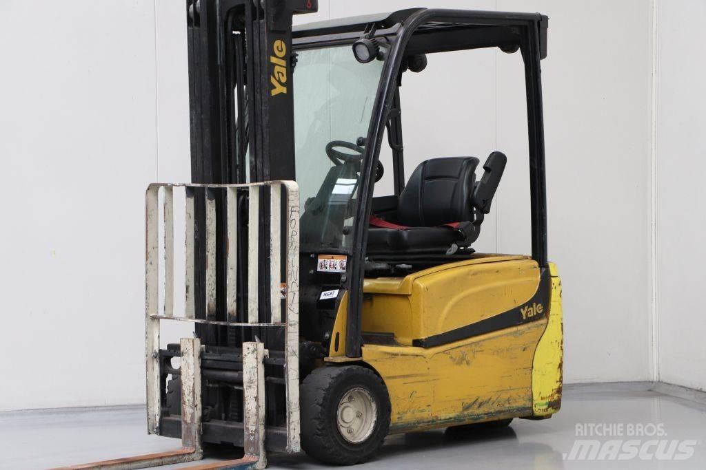 Yale ERP20VT 電動堆高機