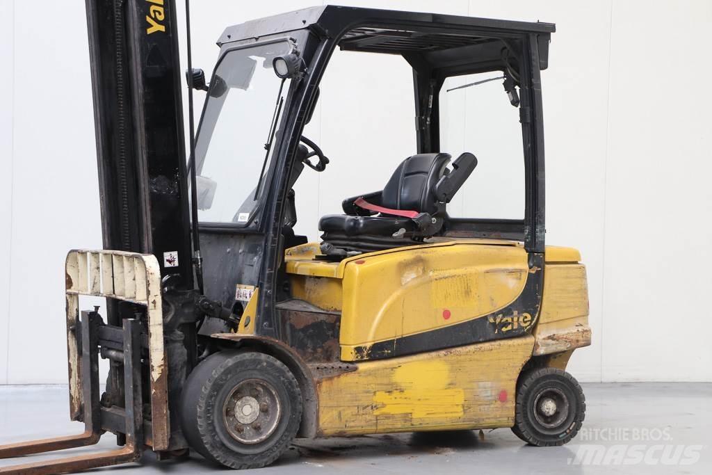 Yale ERP35VL 電動堆高機