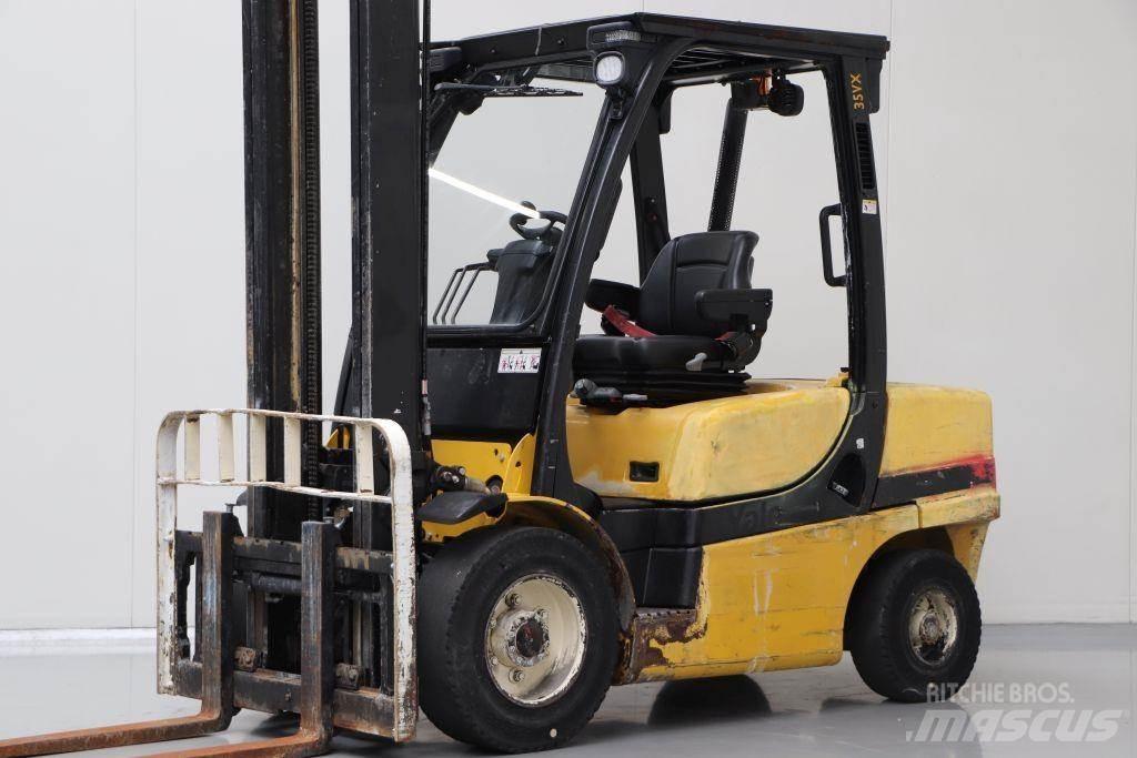 Yale GDP35VX 柴油卡車