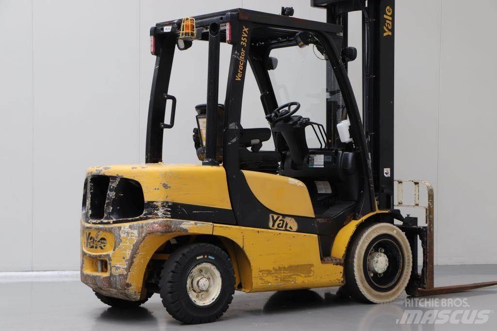 Yale GDP35VX 柴油卡車