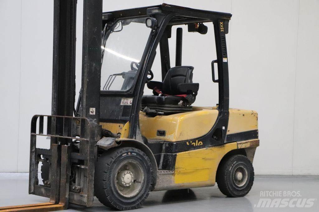 Yale GDP35VX 柴油卡車