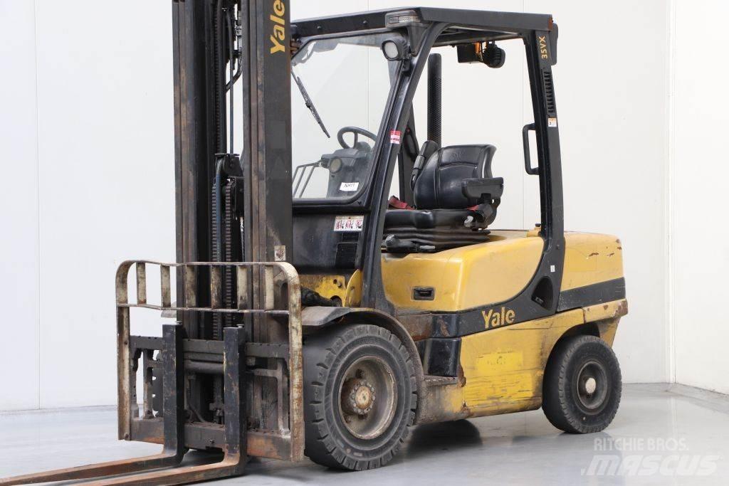 Yale GDP35VX 柴油卡車