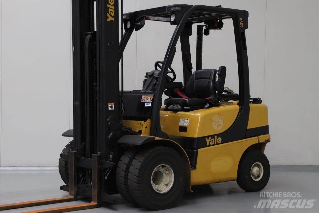 Yale GLP25VX 液化石油氣LPG卡車