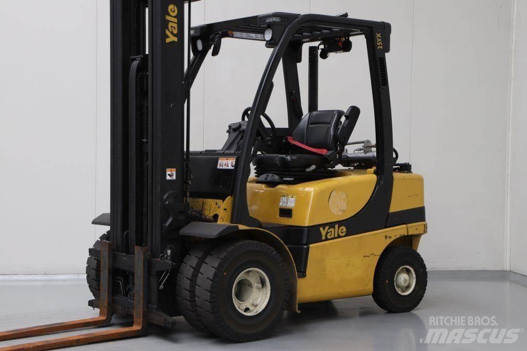 Yale GLP25VX 液化石油氣LPG卡車