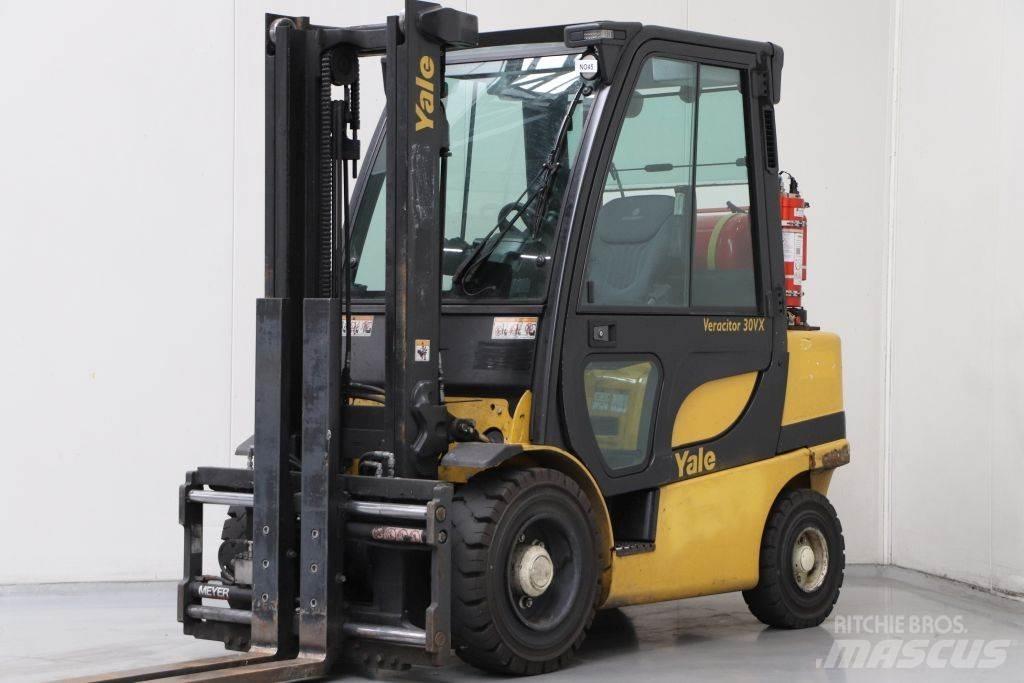 Yale GLP30VX 液化石油氣LPG卡車