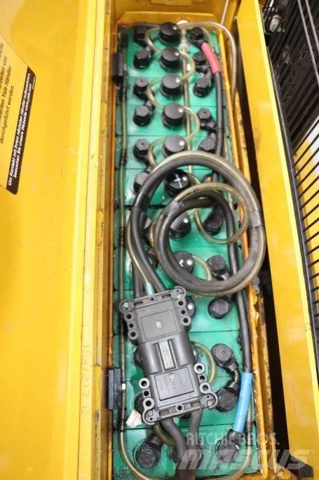 Yale MS12X 行走控制式堆積機
