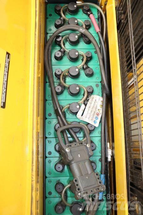 Yale MS12X 行走控制式堆積機