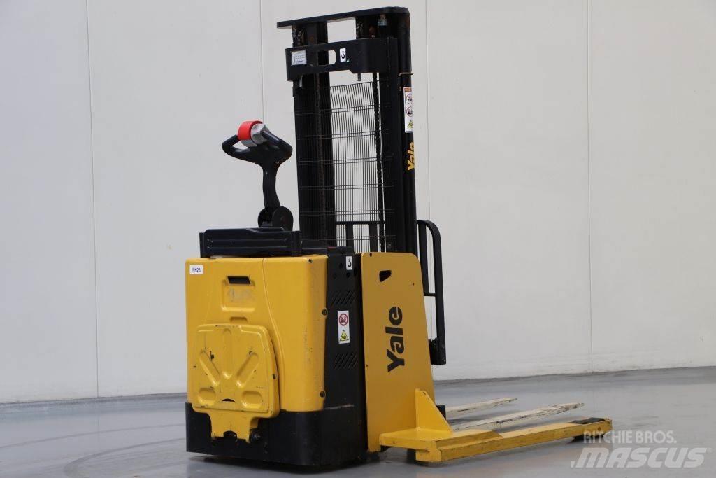 Yale MS15X 行走控制式堆積機