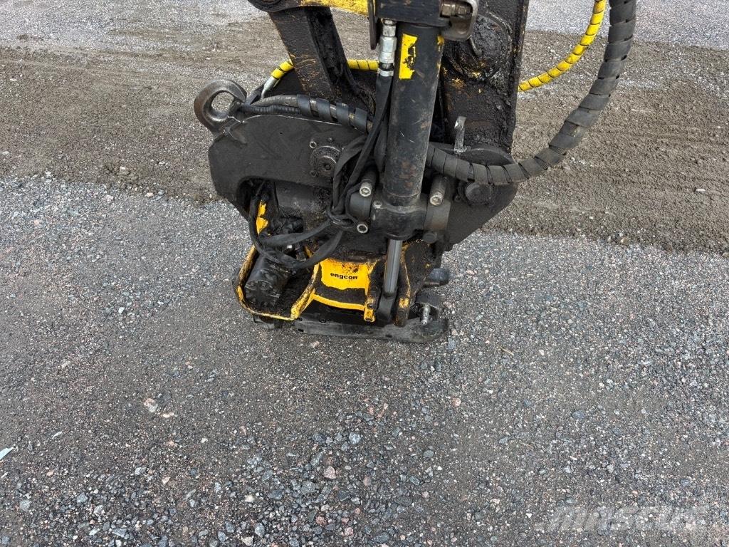 Yanmar Vio 80 U 中型挖土機/掘鑿機/挖掘機 7t-12t