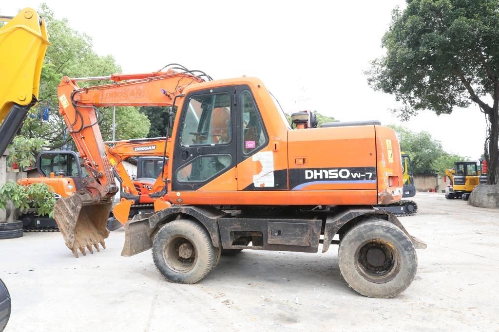 Doosan DH 150 W-7 旋轉式挖土機/掘鑿機/挖掘機