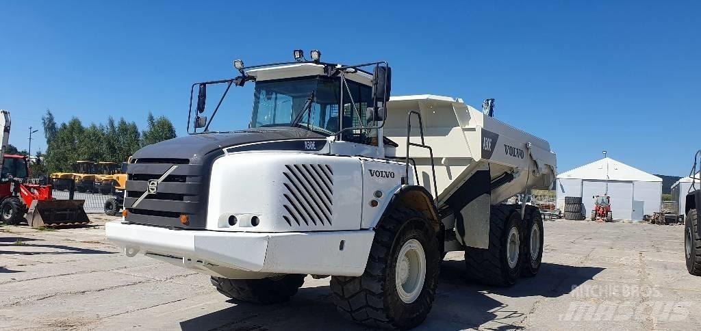 Volvo A 30 E 鉸接式起吊車