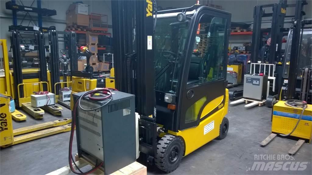 Yale ERP16VF 電動堆高機
