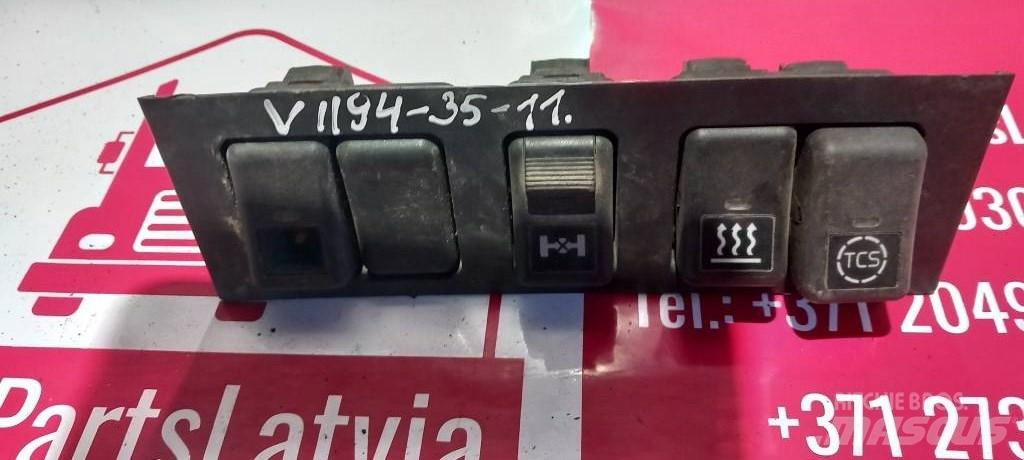 Volvo FH 12. 3175615 駕駛室與內部