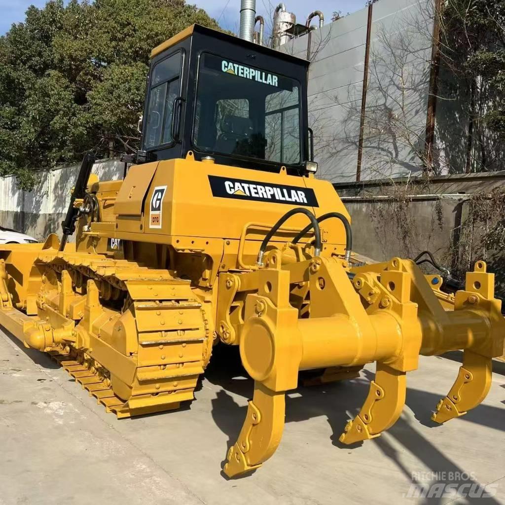 CAT D 7 G 平土機
