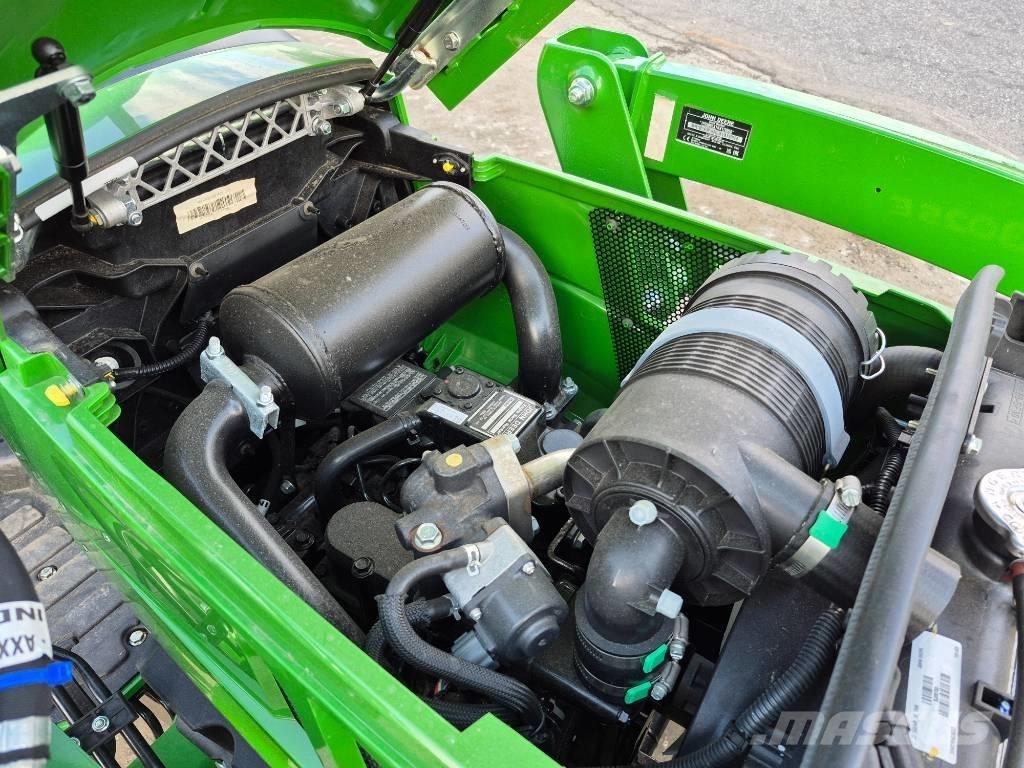 John Deere 3025E 曳引機