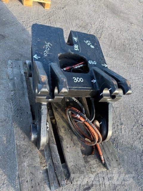 Volvo QUICK COUPLERS 快速連結器