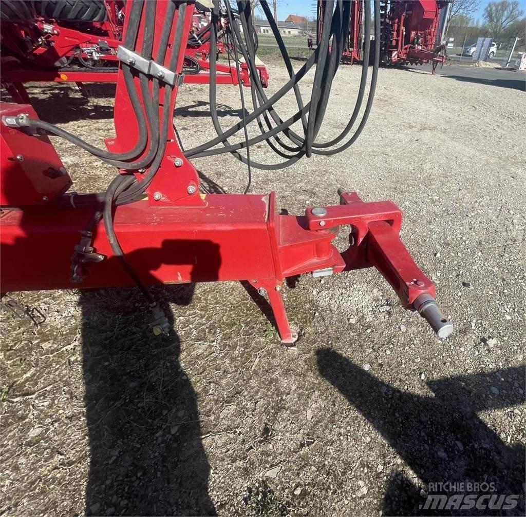 Horsch Tiger 6 XL 中耕管理機