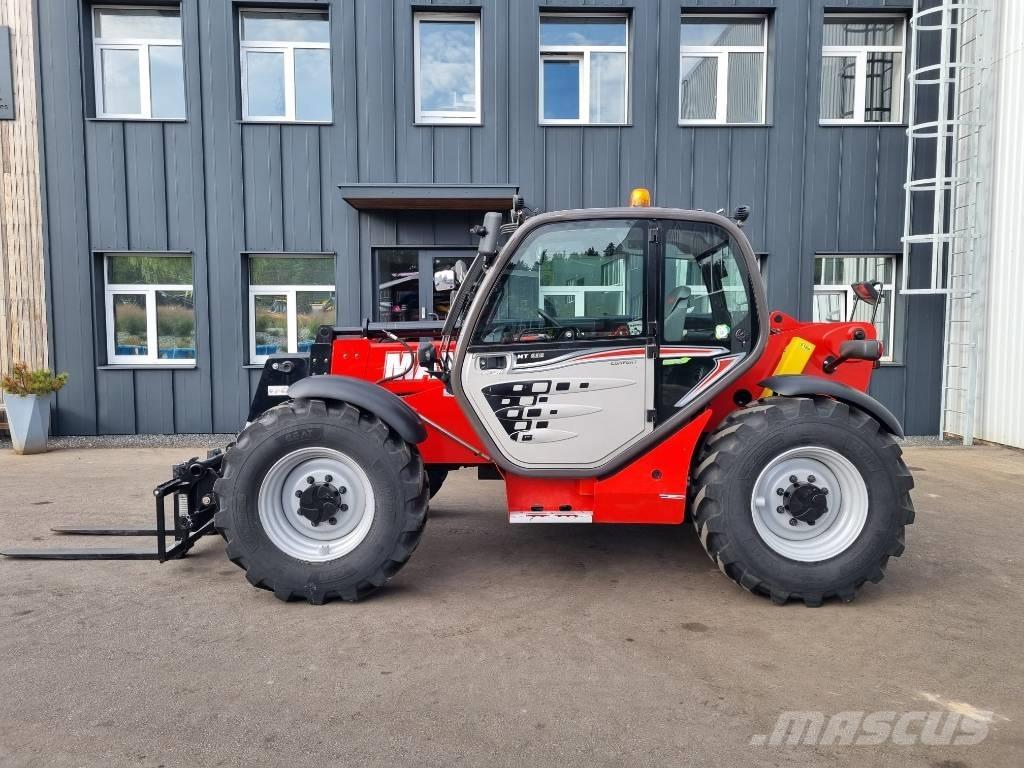 Manitou MT 932 伸縮臂操作車