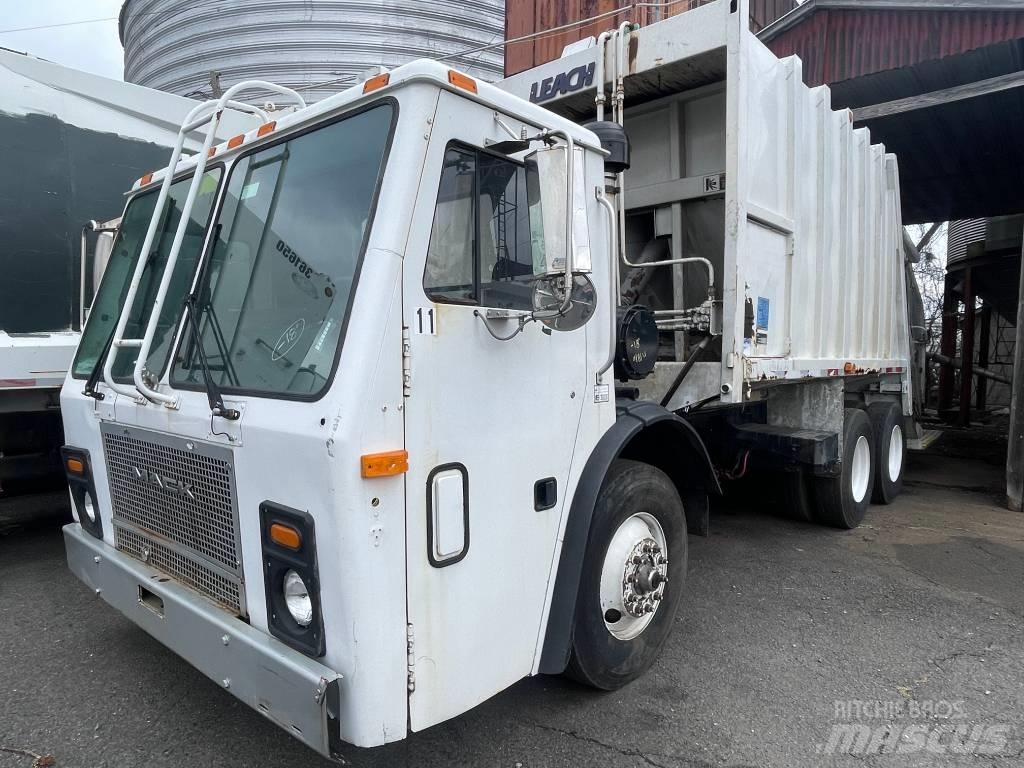 Mack LE613 垃圾車