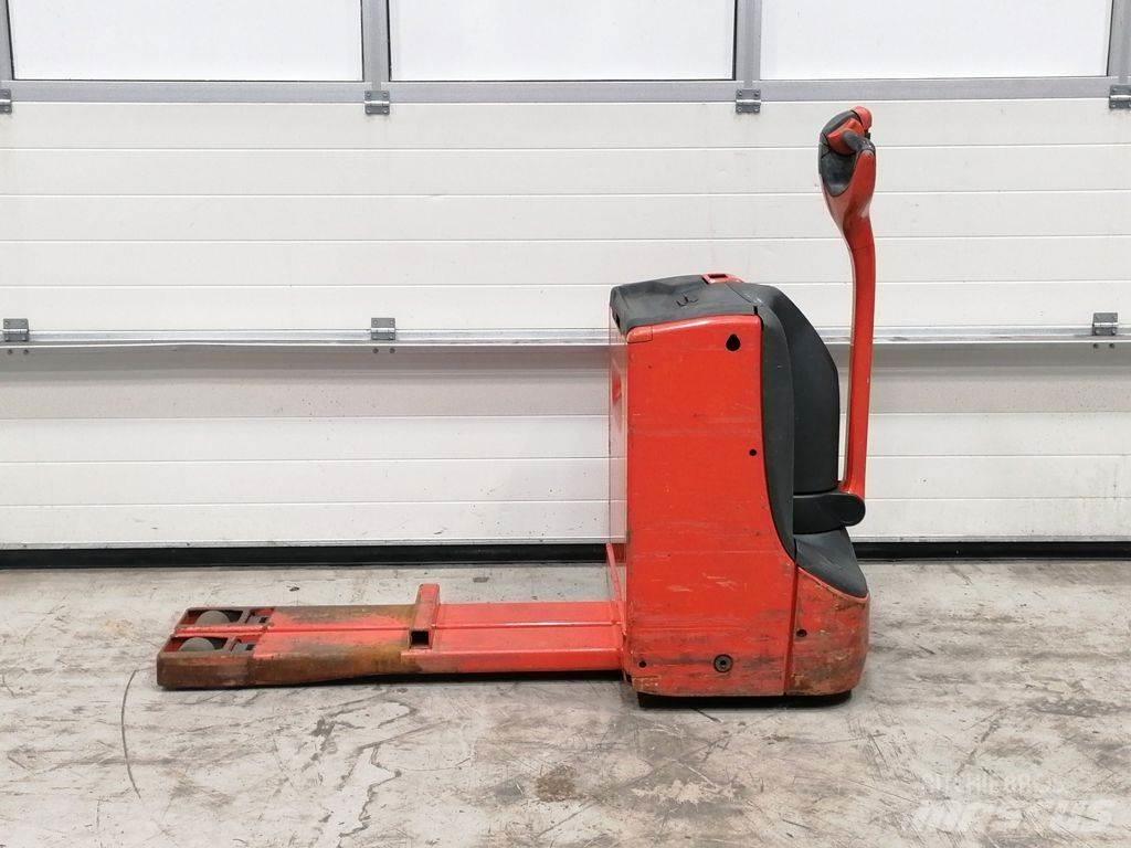 Linde T16 低架升降機