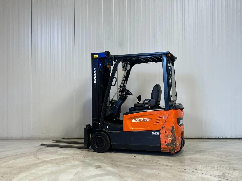 Doosan B20T-7 電動堆高機