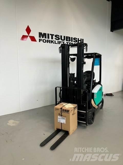 Mitsubishi FB20N2 電動堆高機