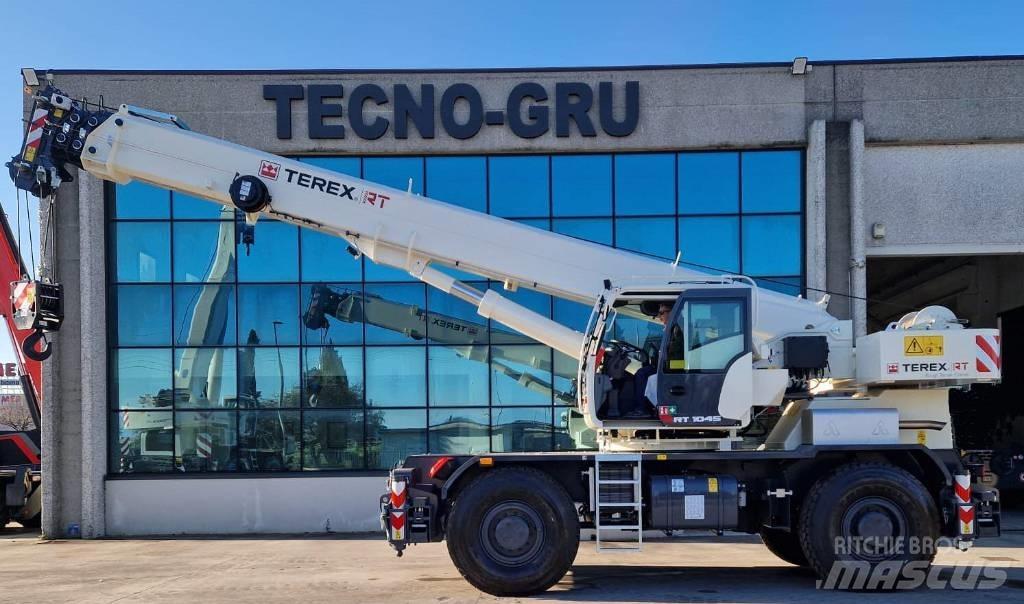 Terex RT 1045 越野起重機