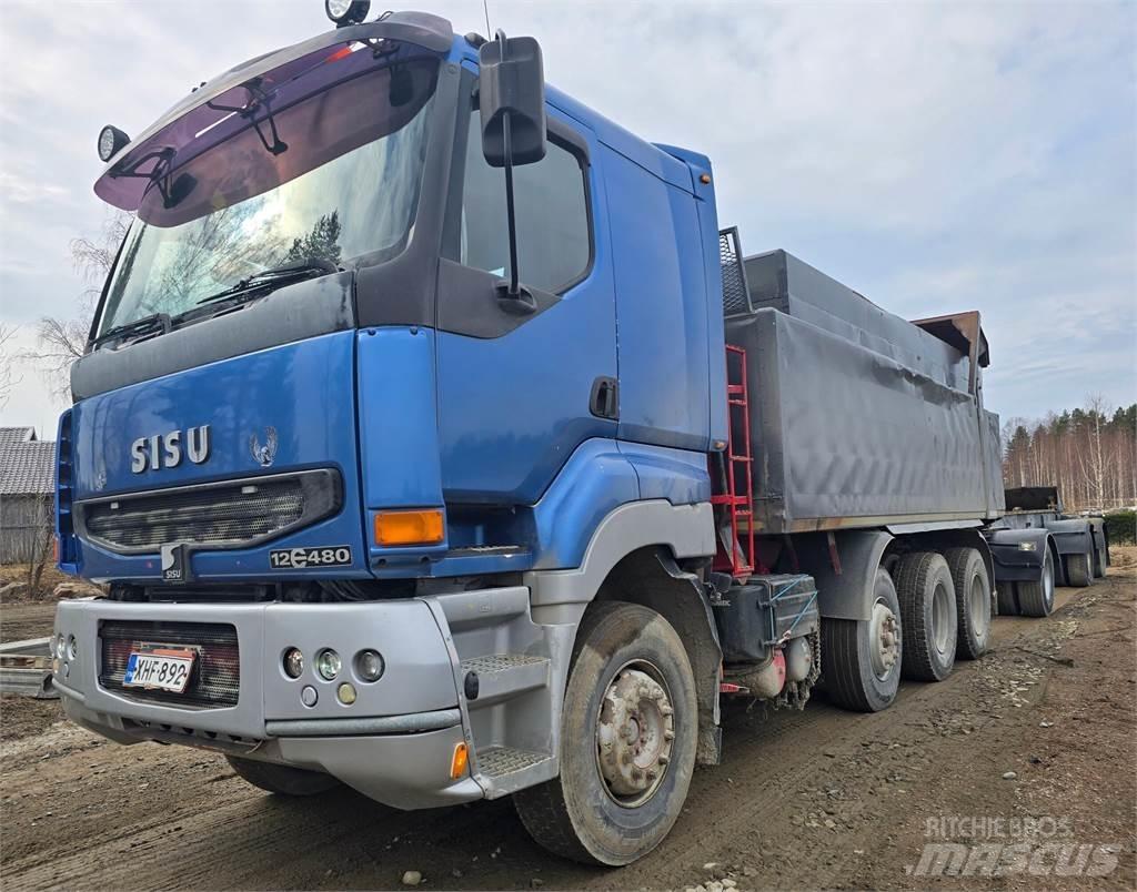 Sisu E12M 8X4 傾卸式卡車