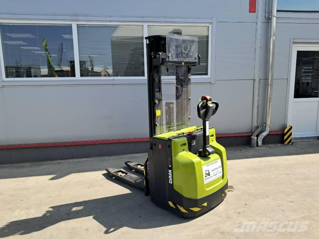 Clark SX 12 電動堆高機