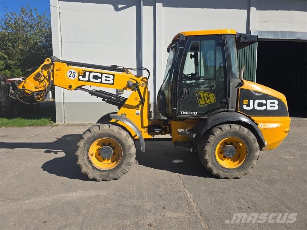 JCB TM 220 輪胎式裝載機