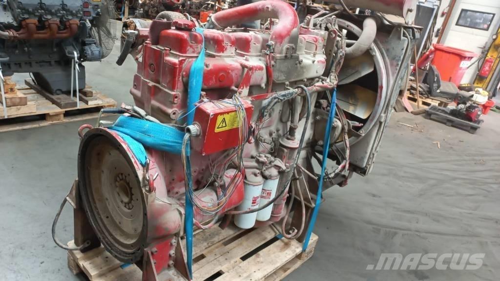 Volvo TD121G 引擎/發動機