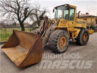 Volvo BM L120C 輪胎式裝載機