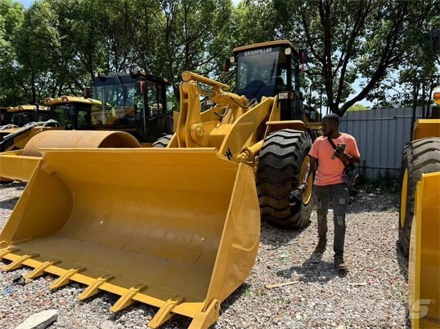 CAT 966 H 輪胎式裝載機