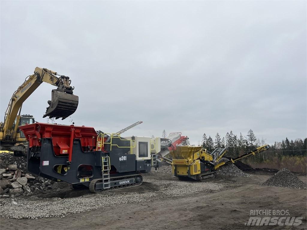 Sandvik QJ 241 移動式壓碎機