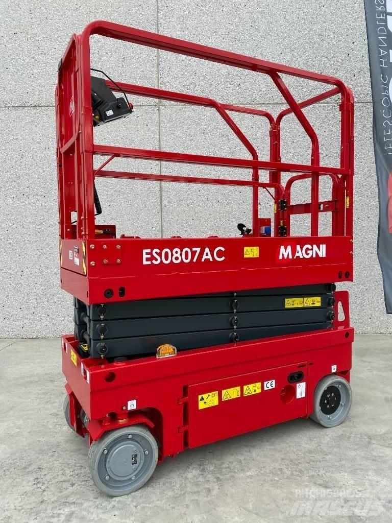 Magni ES0807AC 剪式升降機