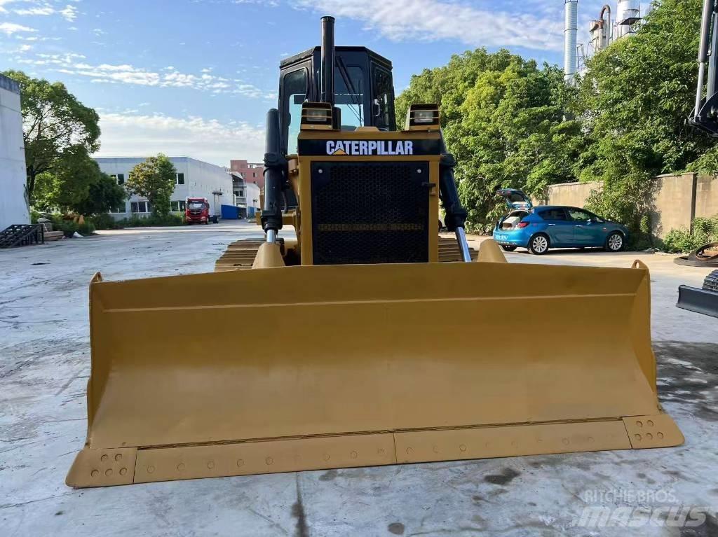 CAT D 7 G 平土機