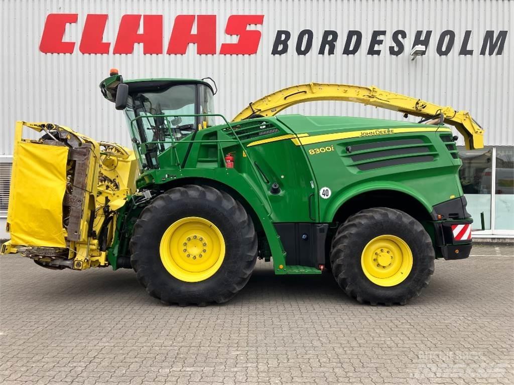 John Deere 8300i 牧草收穫機