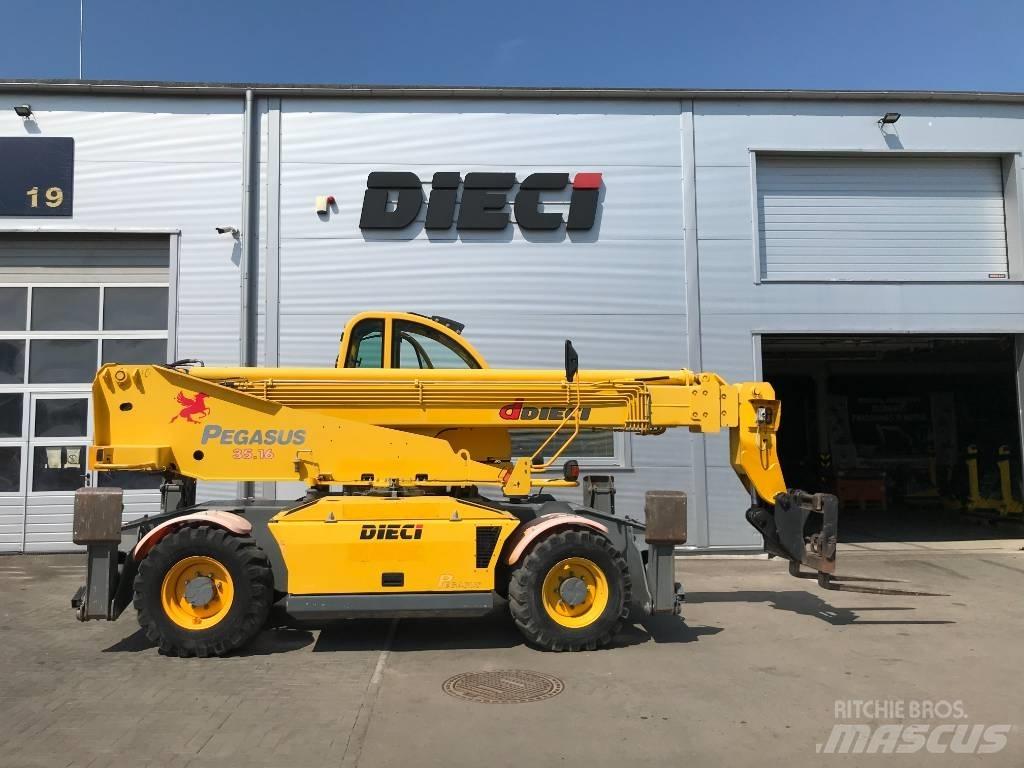 Dieci Pegasus 35.16 伸縮臂操作車