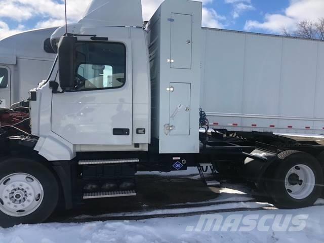 Volvo VNL 曳引機組件
