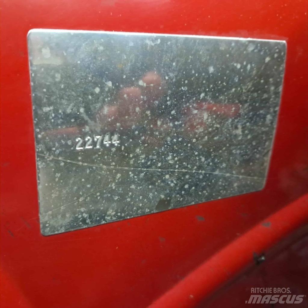 Yanmar YM 1700 曳引機