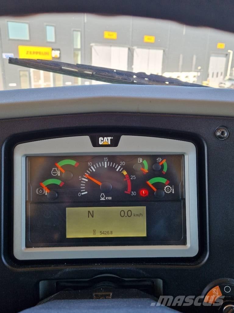 CAT 772G 剛性傾卸卡車
