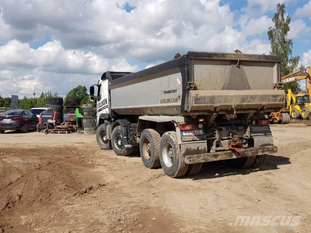 Volvo FMX 500 裝載運輸卡車